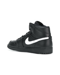 Baskets montantes en cuir noires Nike