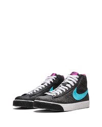 Baskets montantes en cuir noires Nike