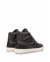 Baskets montantes en cuir noires Nike