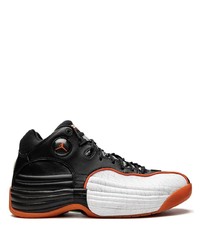 Baskets montantes en cuir noires Jordan