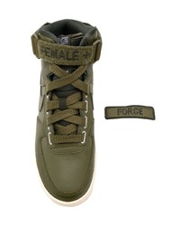 Baskets montantes en cuir olive Nike