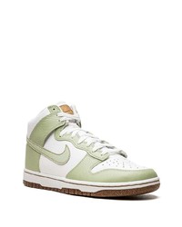 Baskets montantes en cuir olive Nike