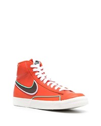 Baskets montantes en cuir orange Nike