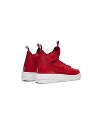 Baskets montantes en cuir rouges Nike