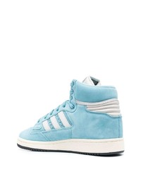 Baskets montantes en daim bleu clair adidas