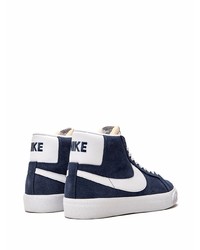 Baskets montantes en daim bleu marine et blanc Nike