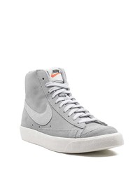 Baskets montantes en daim grises Nike