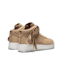 Baskets montantes en daim marron clair Nike