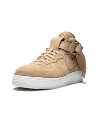 Baskets montantes en daim marron clair Nike