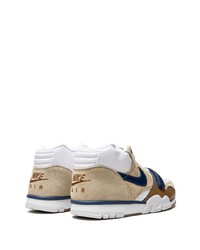 Baskets montantes en daim marron clair Nike