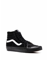 Baskets montantes en daim noires et blanches Vans