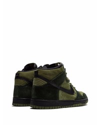 Baskets montantes en daim olive Nike