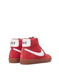 Baskets montantes en daim rouges Nike