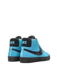 Baskets montantes en daim turquoise Nike