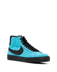 Baskets montantes en daim turquoise Nike