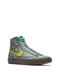 Baskets montantes en daim vert menthe Nike