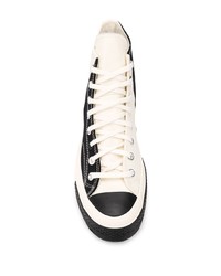 Baskets montantes en toile blanches et noires Converse