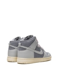 Baskets montantes en toile grises Nike