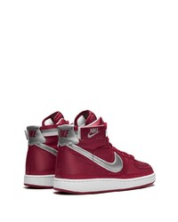 Baskets montantes en toile rouges Nike