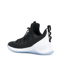 Baskets montantes noires et blanches Nike