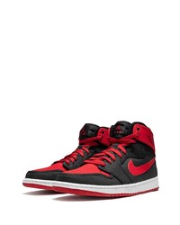 Baskets montantes rouge et noir Jordan