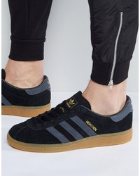 Baskets noires adidas