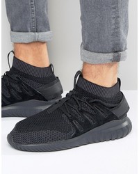 Baskets noires adidas