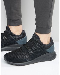 Baskets noires adidas