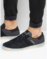 Baskets noires adidas