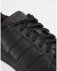 Baskets noires adidas