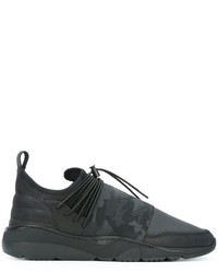 Baskets noires Filling Pieces