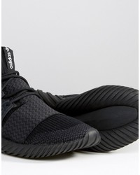 Baskets noires adidas