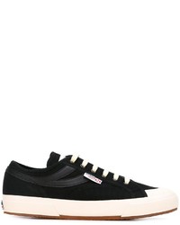 Baskets noires Superga