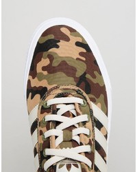 Baskets olive adidas