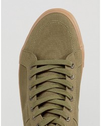 Baskets olive Asos