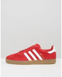 Baskets rouges adidas