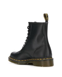 Bottes de loisirs en cuir noires Dr. Martens