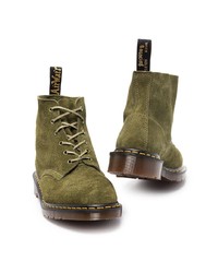 Bottes de loisirs en daim olive Dr. Martens