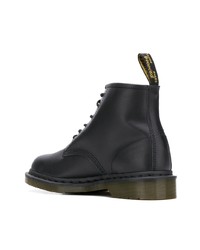 Bottes de travail en cuir noires Dr. Martens