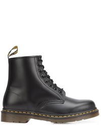 Bottes en cuir noires Dr. Martens