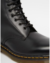 Bottes en cuir noires Dr. Martens