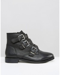 Bottes en cuir noires Carvela