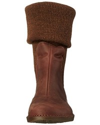 Bottes marron foncé Art