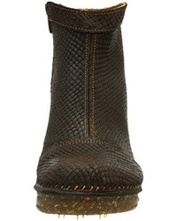 Bottes marron foncé Art