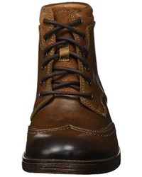 Bottes marron foncé Clarks