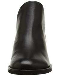 Bottes noires Castaner