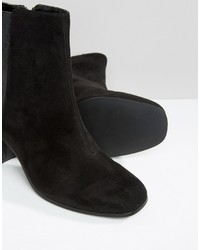 Bottes noires Miss KG