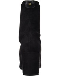 Bottes noires Cuplé