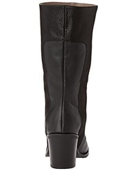 Bottes noires ESSKA