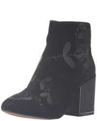 Bottes noires French Connection